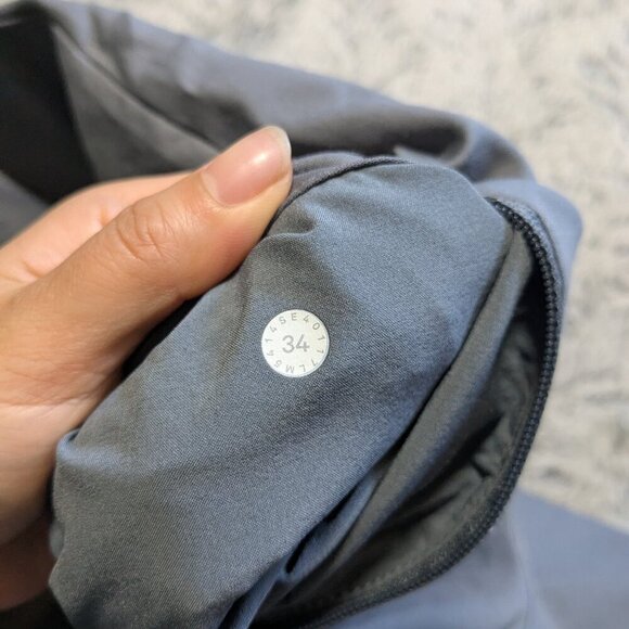 Lululemon Gray Commission Pants Classic Qwick Chino Size 34 x 30 - Picture 6 of 9